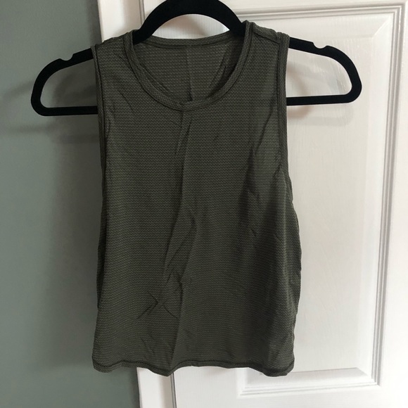 lululemon fast as light tank mesh - Picture 3 of 6